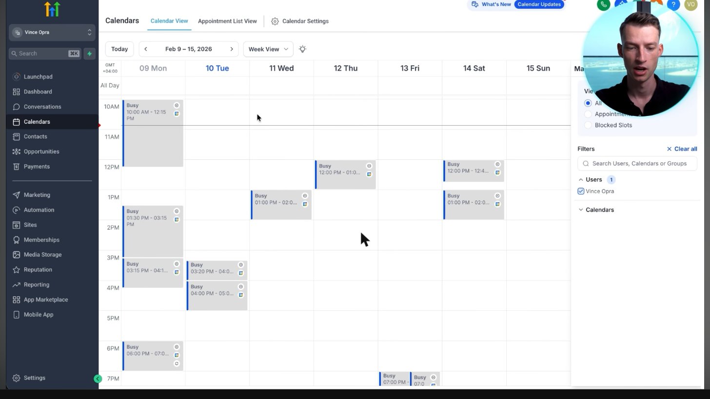 GoHighLevel calendar week view with busy time blocks